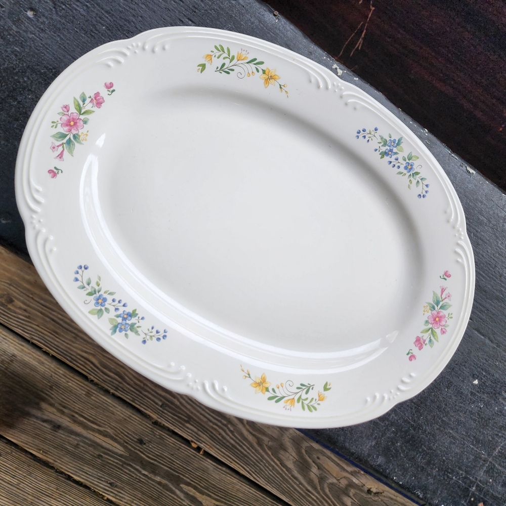 Vintage Pfaltzgraff Meadow Lane Serving Platter